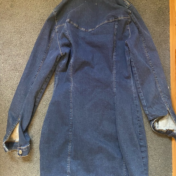 Zara denim figure hugging stretchy dress - Picture 2 of 2